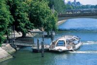 Imagine atasata: sena-paris2-viator.jpg